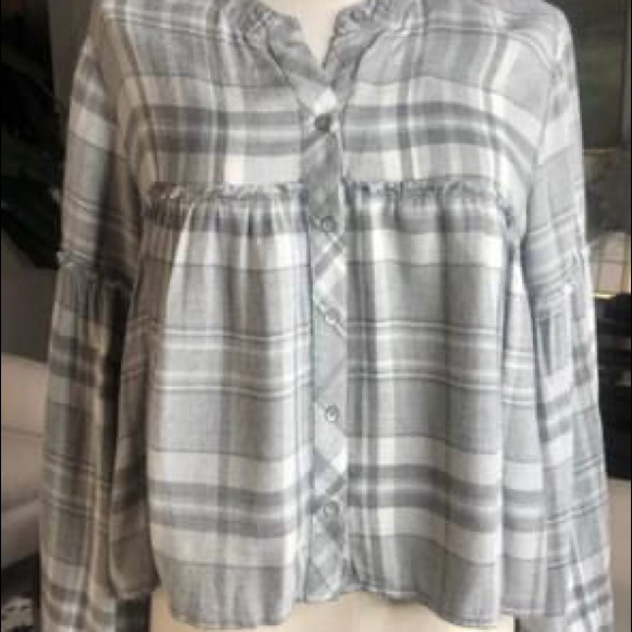 Cloth & Stone - plaid top - size small.  Like new - Picture 3 of 6